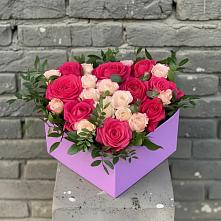 Цветочная композиция из Розы в коробке #REPLACE_PRED# Усть-Кинельском