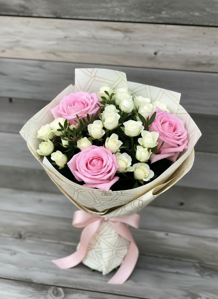 Букет цветов из: Розы в Усть-Кинельском