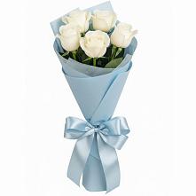 Букет 5 Белых роз Проуд в Усть-Кинельском