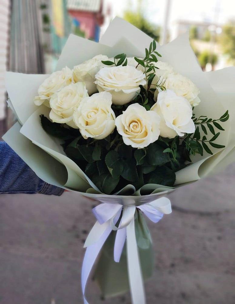 Букет Белые розы Проуд в Усть-Кинельском