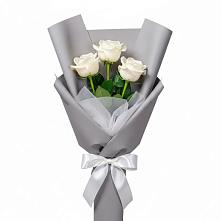 Букет 3 белые розы в Усть-Кинельском