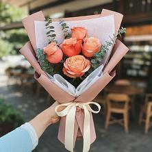 Букет цветов из:  Розы в Усть-Кинельском