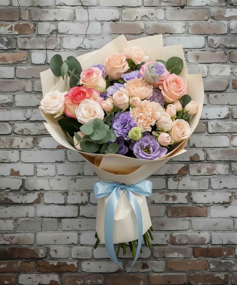 Букет цветов из: Розы, Лизиантусы и Гвоздики в Усть-Кинельском