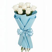 Букет 7 белых роз Проуд в Усть-Кинельском