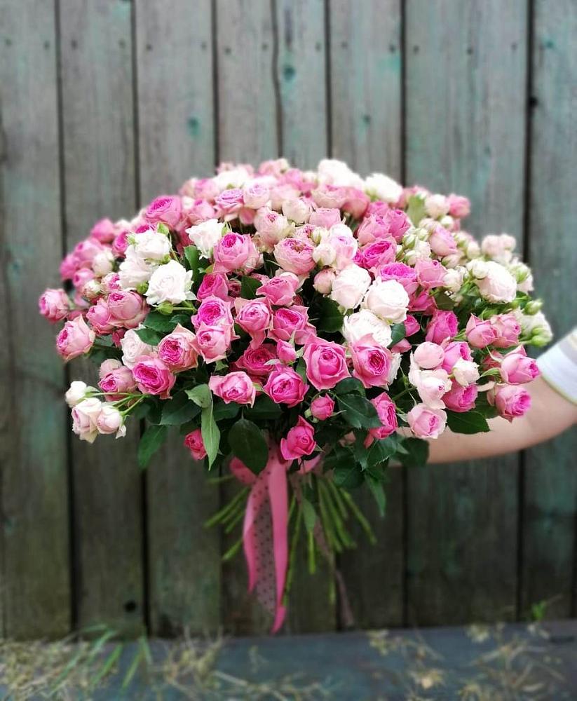 Букет Розовые кустовые розы Натали и Лав Лидия в Усть-Кинельском