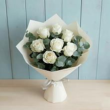 Букет Белые розы в Эвкалипте в Усть-Кинельском
