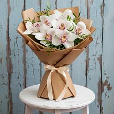 Букет цветов из:  Орхидеи и Розы в Усть-Кинельском