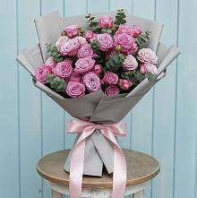 Букет цветов из:  Розы в Усть-Кинельском